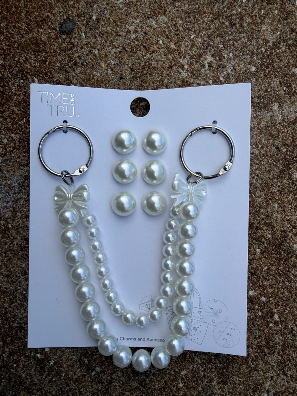 Bog Bag Charms by Time and Tru White Pearl Beaded Charm Set. NEW